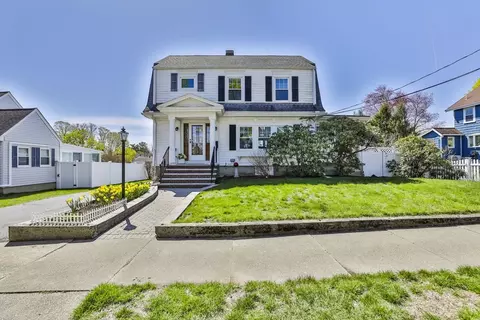 18 Eastern Ave, Wakefield, MA 01880