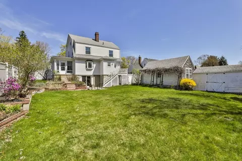 Exterior - 18 Eastern Ave, Wakefield, MA 01880 photo 6 of 7