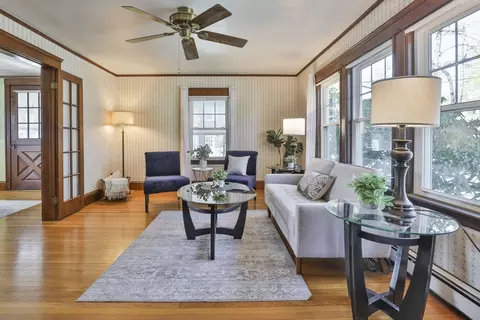 Living - 18 Eastern Ave, Wakefield, MA 01880 photo 2 of 2