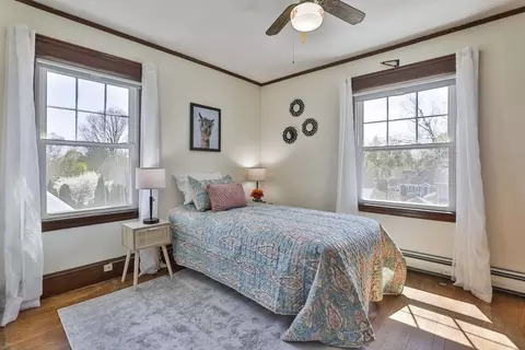 Bedroom - 18 Eastern Ave, Wakefield, MA 01880 photo 2 of 8