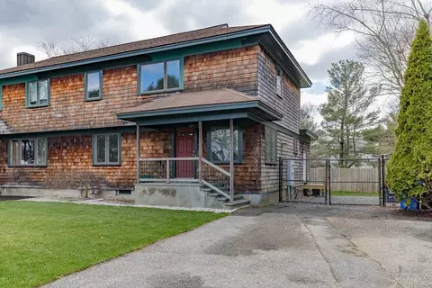 39 Neillian St #39, Bedford, MA 01730