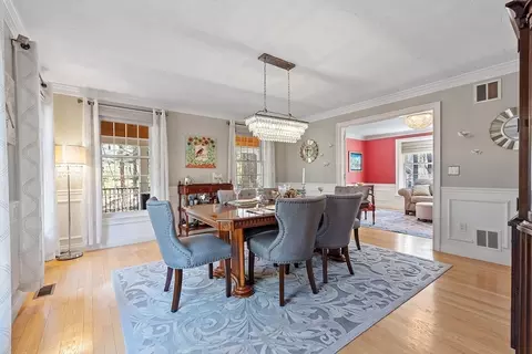 Dining - 142 Pope Rd, Acton, MA 01720 photo 3 of 3