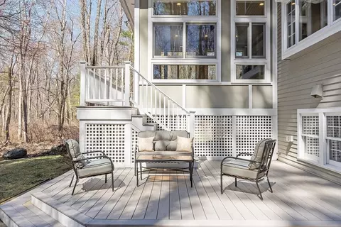 Exterior - 142 Pope Rd, Acton, MA 01720 photo 8 of 11