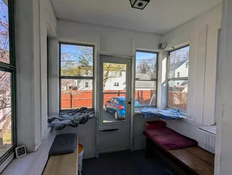 17 Utica St, Springfield, MA 01104 photo 19
