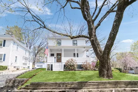 35 Marvin Ave, Franklin, MA 02038