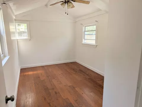 Bedroom - 115 Lake Ave, Wareham, MA 02538 photo 1 of 3