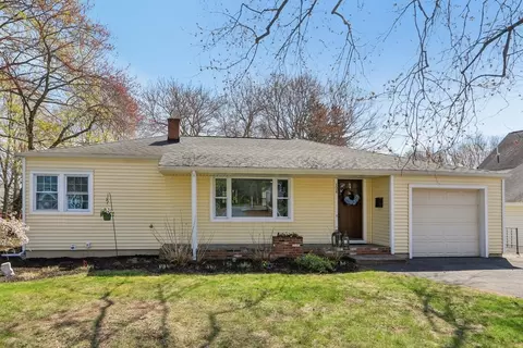 124 South St, Westborough, MA 01581