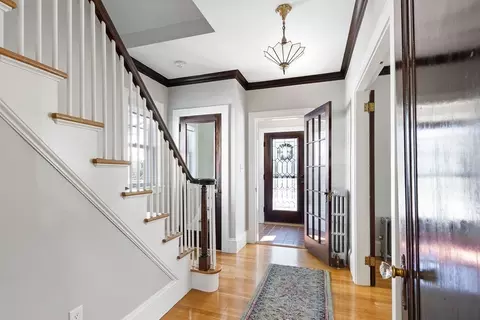 Entry Way - 75 Longfellow Rd, Worcester, MA 01602 photo 3 of 4