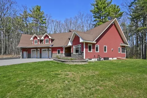 31 Autumn Leaf Dr, Groton, MA 01450