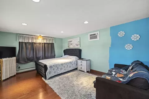 Bedroom - 21 Reading Ter, Reading, MA 01867 photo 3 of 12