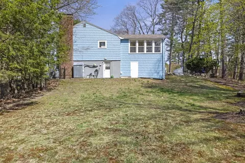 Exterior - 21 Reading Ter, Reading, MA 01867 photo 8 of 9