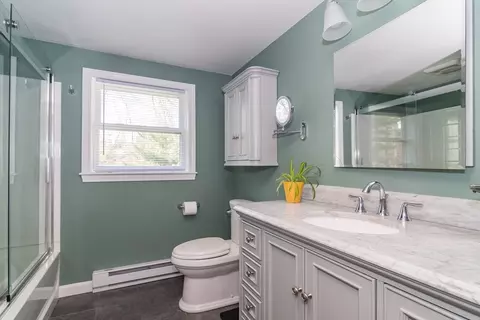 80 Smith Ave, Walpole, MA 02081 photo 5