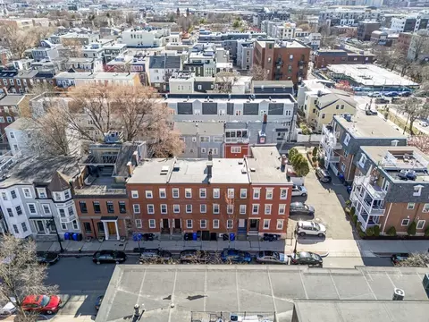 163 W 2nd St, Boston, MA 02127