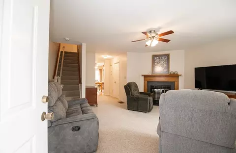 Entry Way - 63 Proctor St #E, Salem, MA 01970 photo 1 of 4