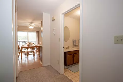 Entry Way - 63 Proctor St #E, Salem, MA 01970 photo 3 of 4