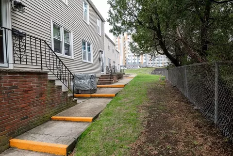 Exterior - 63 Proctor St #E, Salem, MA 01970 photo 1 of 8
