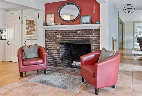 Living - 30 Prospect St, Upton, MA 01568 photo 5 of 8