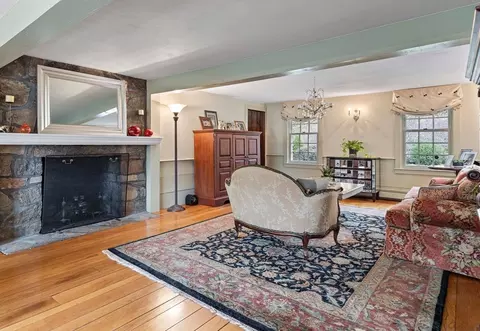Living - 30 Prospect St, Upton, MA 01568 photo 2 of 8