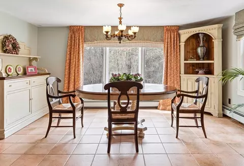 Dining - 30 Prospect St, Upton, MA 01568 photo 2 of 3