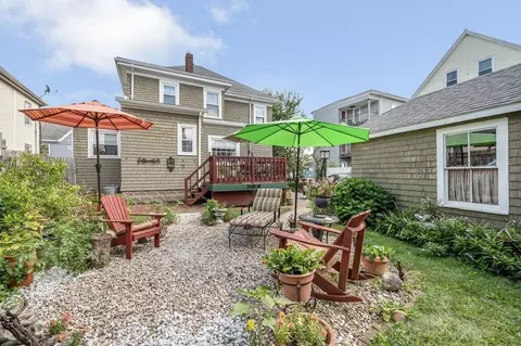 Exterior - 10 Swan St, Everett, MA 02149 photo 3 of 9