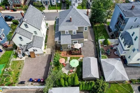 View/Area - 10 Swan St, Everett, MA 02149 photo 1 of 3