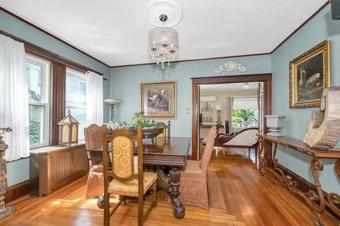Dining - 10 Swan St, Everett, MA 02149 photo 2 of 5