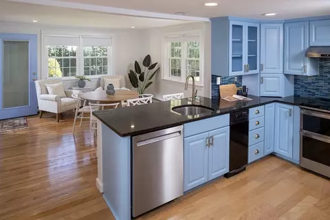 28 Liberty Pole Rd, Hingham, MA 02043 photo 8