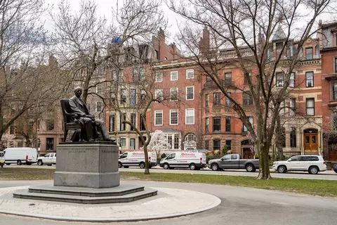 167 Commonwealth Ave #8, Boston, MA 02116
