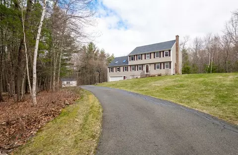 88 Jackman St, Georgetown, MA 01833 photo 2