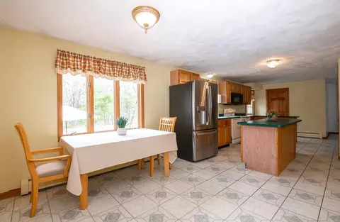 88 Jackman St, Georgetown, MA 01833 photo 16