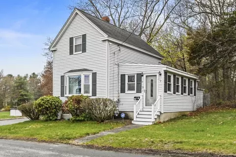 15 Brick Kiln Rd, Chelmsford, MA 01824