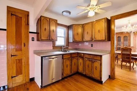 75 Osborne Ter, Springfield, MA 01104 photo 18