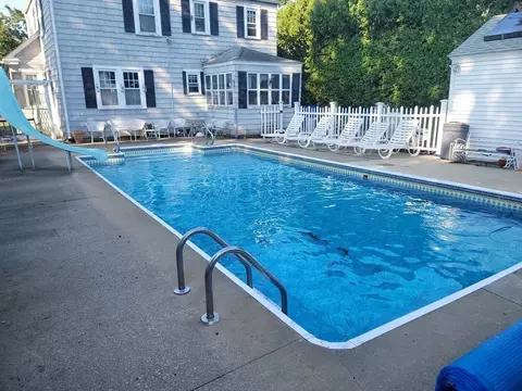 75 Osborne Ter, Springfield, MA 01104 photo 3