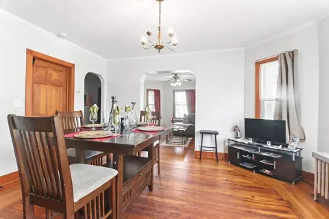 Dining - 284 Dickinson St, Springfield, MA 01108 photo 1 of 2