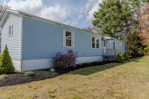7 Silver Birch Ln, Kingston, MA 02364