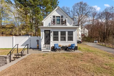 134 Edgewood Ave, Methuen, MA 01844