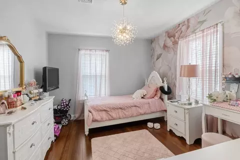 Bedroom - 923 Robeson St, Fall River, MA 02720 photo 3 of 5