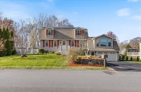 3 Buckingham Ln, Haverhill, MA 01835