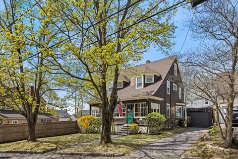 14 Bancroft Ave, Reading, MA 01867