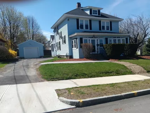 3 Dorothy Ave, Worcester, MA 01606