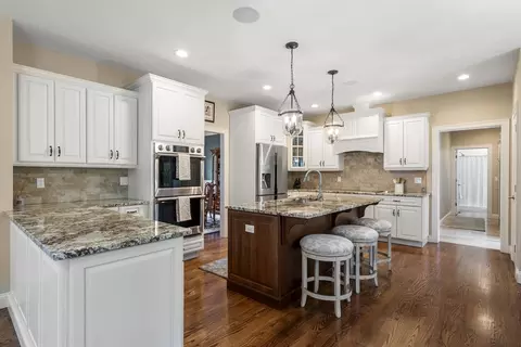 12 Pendleton Ct, Middleboro, MA 02346 photo 6