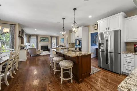 12 Pendleton Ct, Middleboro, MA 02346 photo 10