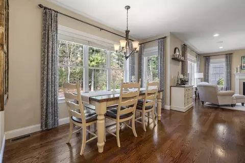 12 Pendleton Ct, Middleboro, MA 02346 photo 11