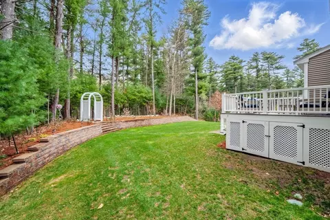 12 Pendleton Ct, Middleboro, MA 02346 photo 38