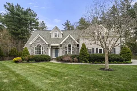58 Chadderton Way, Middleboro, MA 02346