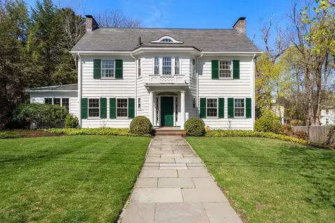 35 Orchard St, Belmont, MA 02478