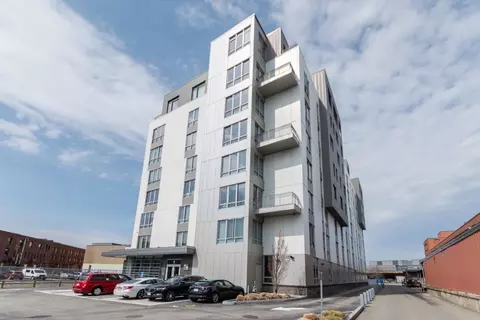 9 Medford St #PH 4, Somerville, MA 02143