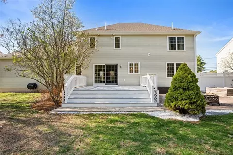 Exterior - 251 Great Rd, Maynard, MA 01754 photo 4 of 11