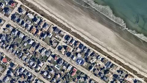 90 Manomet Ave, Hull, MA 02045
