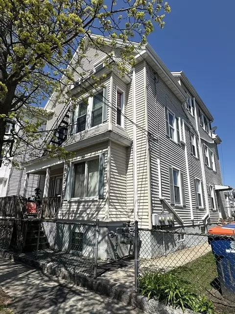 119 Division St, New Bedford, MA 02744